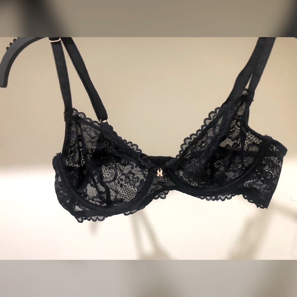 black floral lace savage x fenty bra & panty set